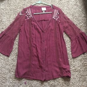 3/$10 Knox Rose beautiful top